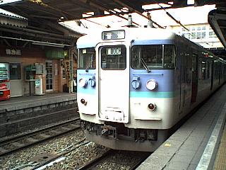 115系電車（長野支社色）
