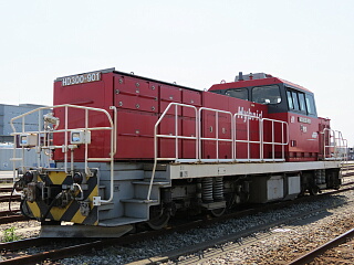 HD300形ディーゼルハイブリッド機関車901号機