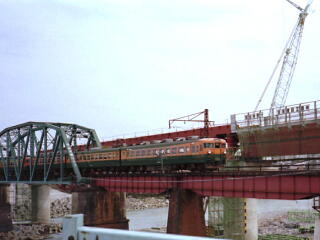 両毛線利根川鉄橋1985年4月