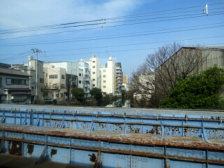 東高島駅