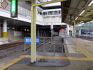 仙台駅2・4番線ホーム