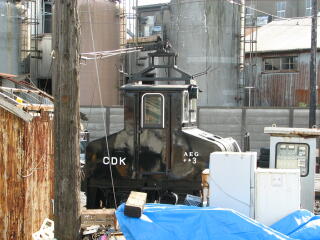 �d�C�@�֎ԃf�L3