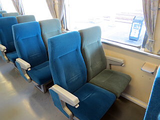 アルフの部屋：鉄道趣味の部屋［乗車レポート：JR東日本 普通「妙高6