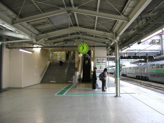 アルフの部屋：鉄道趣味の部屋［高崎駅の変化（1番線ホーム）］