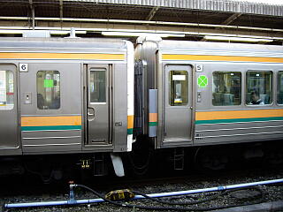 ＪＲ東日本211系電車（普通車とグリーン車の連結部）